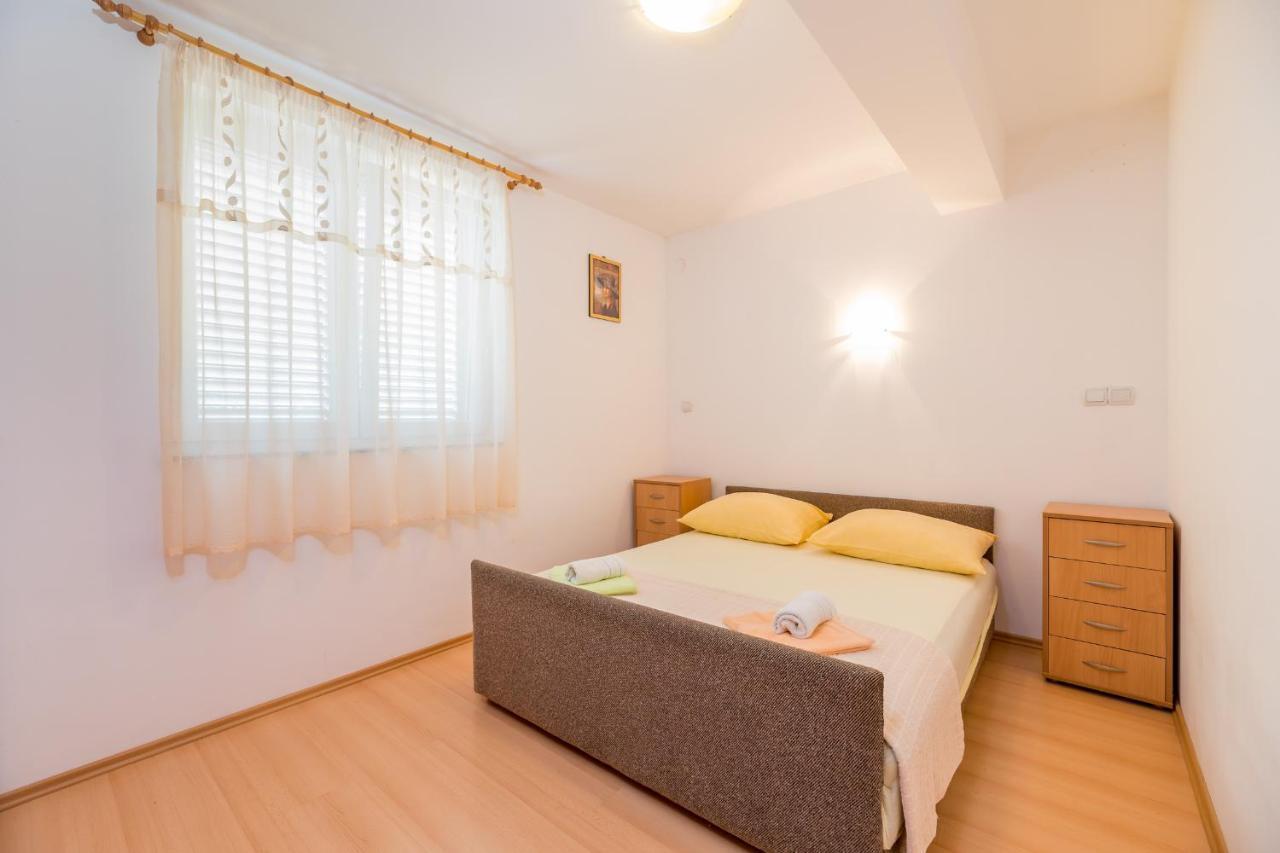 Apartments Ljubica Garden Baška Esterno foto